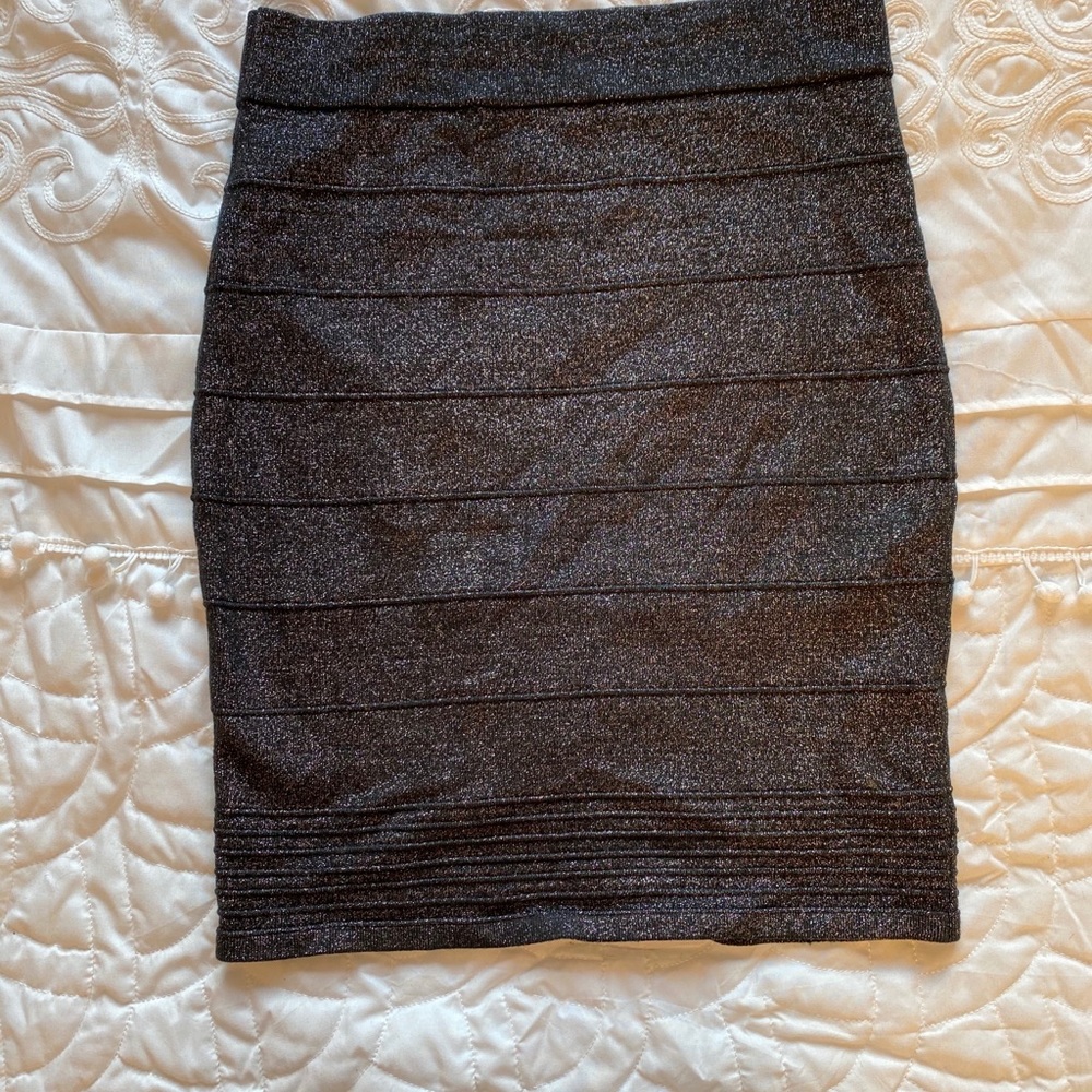 Midi skirt